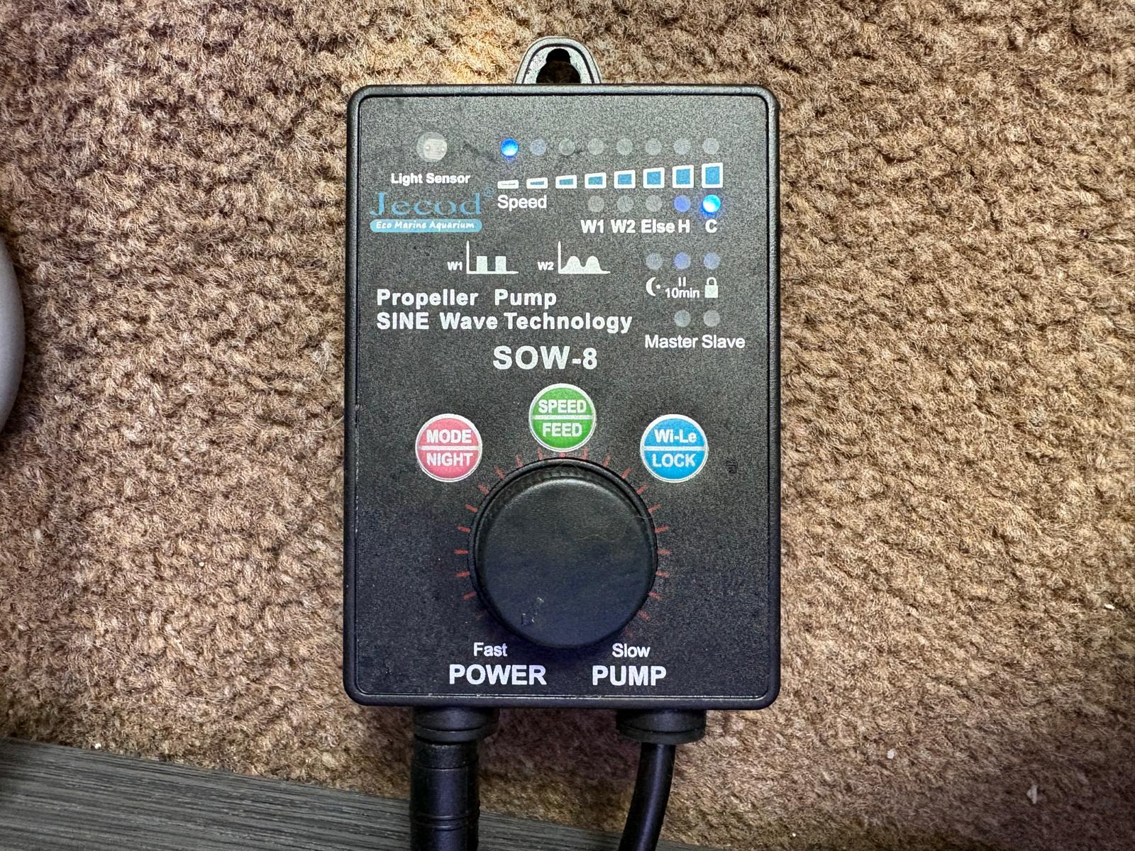 The Jecod SOW-8 controller with its LED speed indicators and abbreviated mode labels