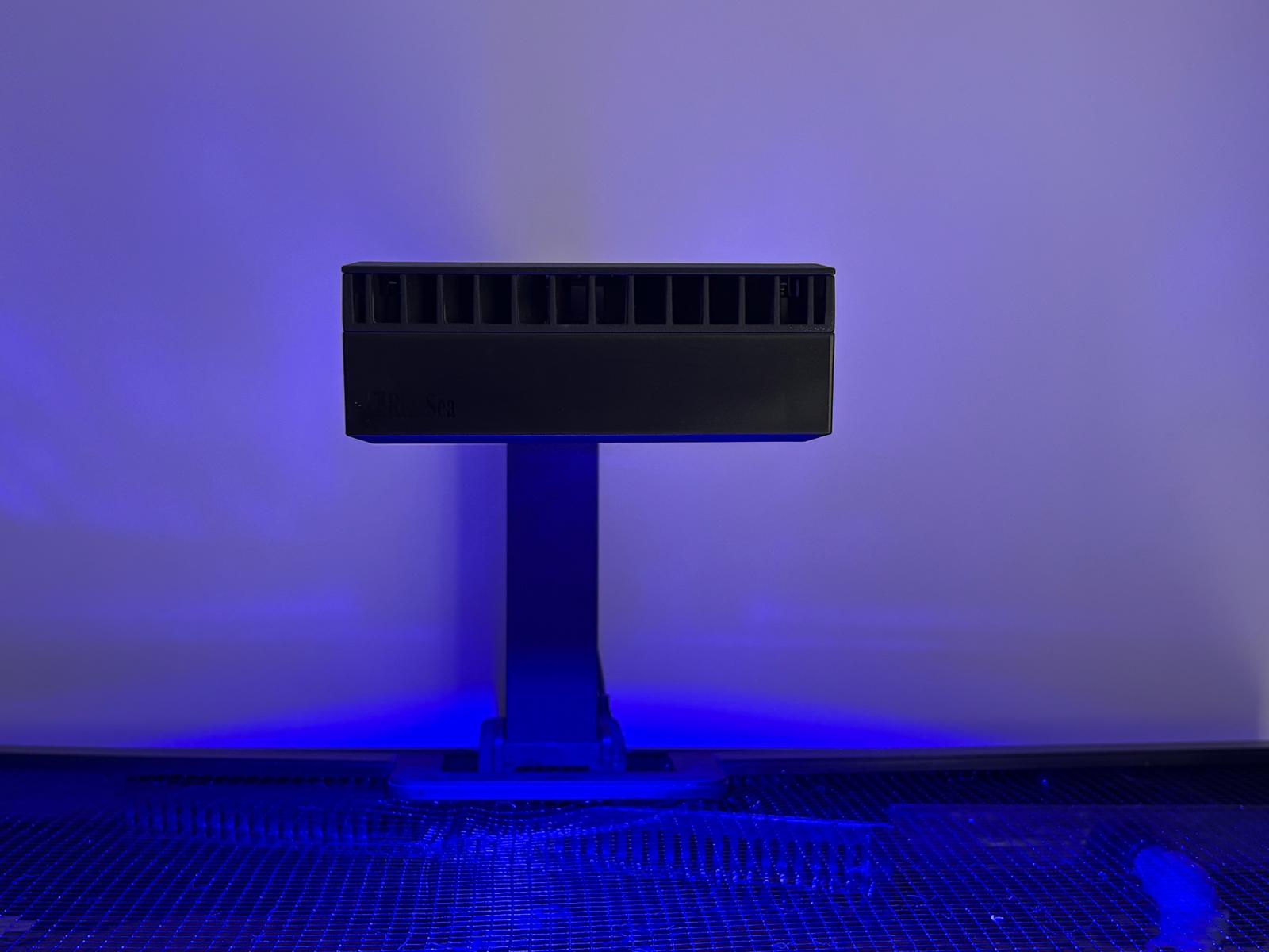 The front of the Red Sea ReefLED 90 fitted with a custom 3D-printed glare shield